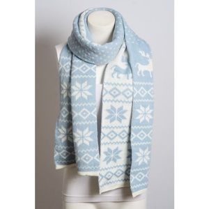 Knitted scarf / Yarn / Dbl thickness feel